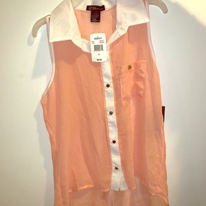 peach button down